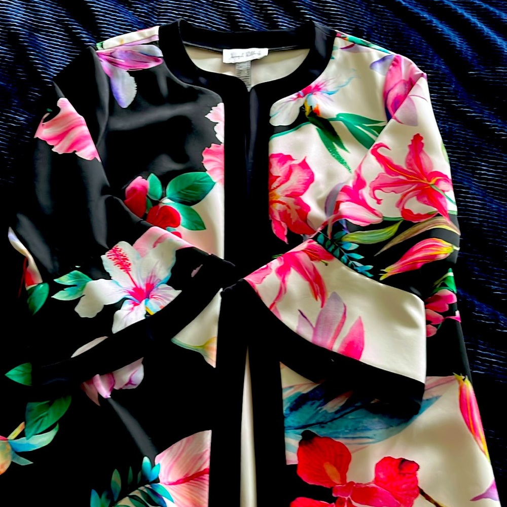 Joseph Ribkoff kimono style topper, like new!